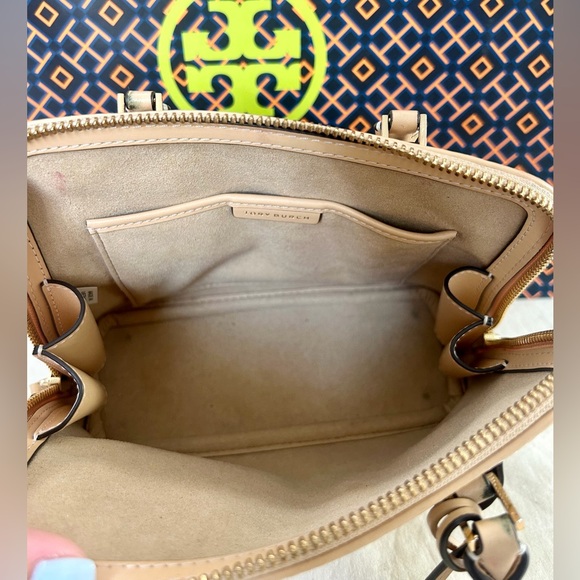 Tory Burch T Monogram Jacquard Swing crossbody - Picture 4 of 10